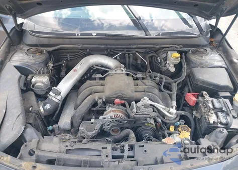 2015 Subaru Legacy 3.6R Limited z USA, uszkodzony, nr VIN 4S3BNEJ66F3008105